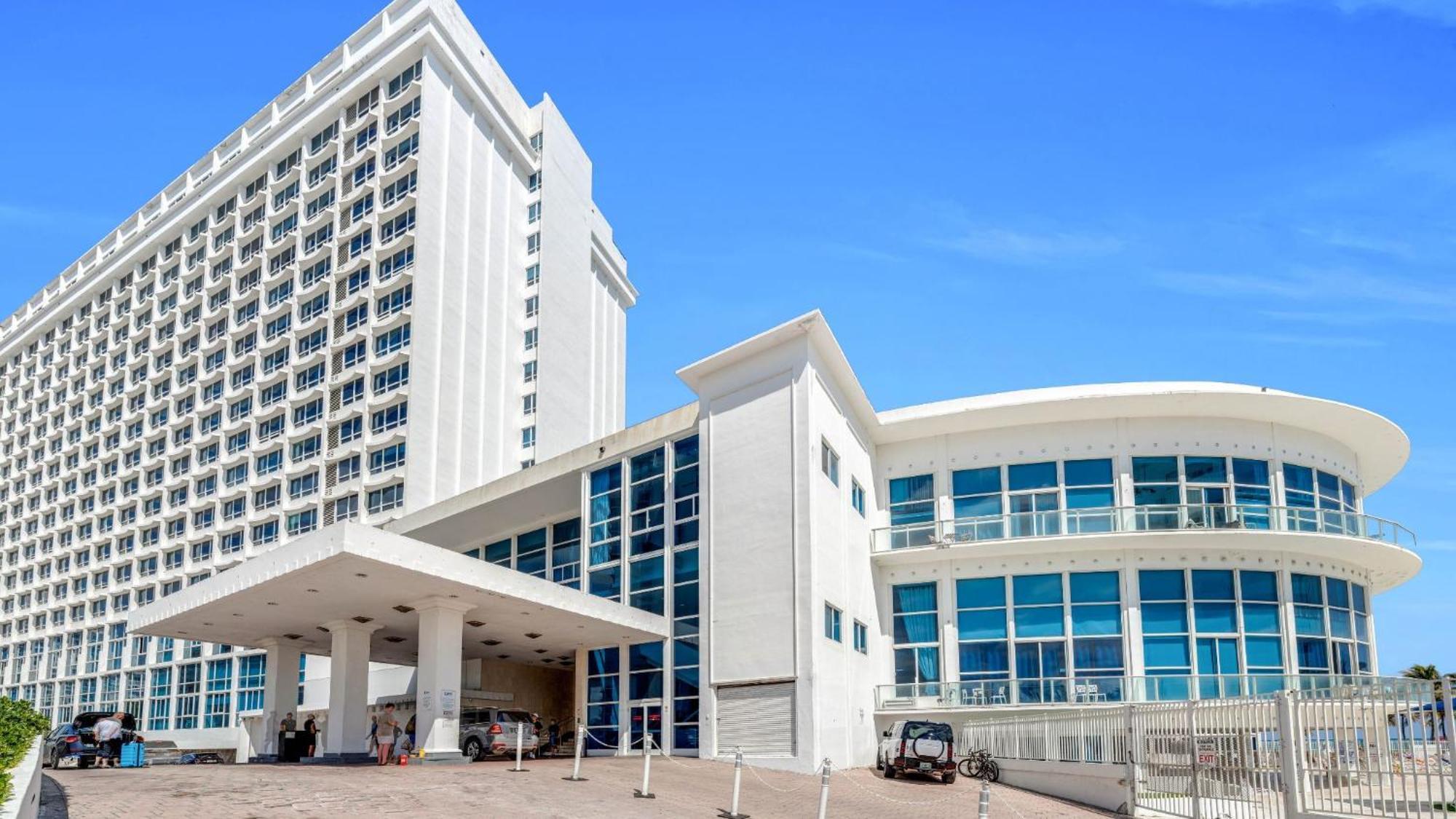 Seastays Apartments Miami Beach Exterior photo